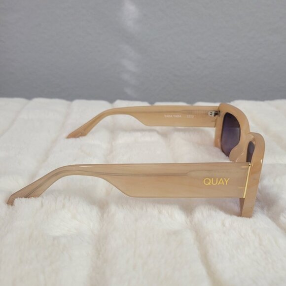 QUAY // ltd ed ultra-chic rectangular ivory tortoise frame espresso fade lens - Picture 14 of 16